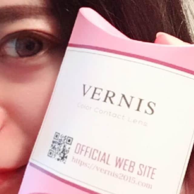 佐々木みえさんのインスタグラム写真 - (佐々木みえInstagram)「おにゅーのカラコン 直径16mmだからめちゃくちゃ目がデカくなる！！ 自然な茶色でどんなメイクにもぴったり💄  @vernis2015_official  #カラコン #VERNISカラコン #ヴェルニカラコン #グラシアブラウン #PR #カラーコンタクト #カラコンレポ #アイメイク #メイク #instagood #目元美人 #コスメ #happy #instaphoto #綺麗な色  ヴェルニカラコンで検索してね!」6月10日 18時09分 - ruby.sasamin