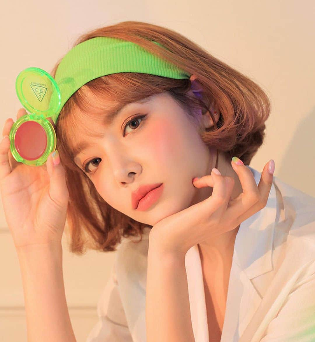 スアさんのインスタグラム写真 - (スアInstagram)「형광이 💚💛🧡💚💛🧡」6月10日 19時07分 - midoricoo