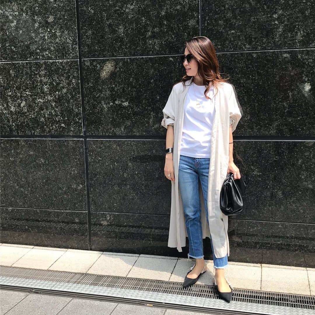 liiiiche23のインスタグラム：「・ ・ 久々にむっちゃくちゃ買い物した😂 もうすぐボーナスもあるしね💸笑 ・ ・ #code #coordinate #fashion #ootd #outfit #outfitoftheday #dailylook #dailylook_japan #instagood #instafashion #deuxiemeclasse #ドゥーズィエムクラス #stunninglure #スタニングルアー #dior #diorshoes #ディオール #bottegaveneta #ボッテガヴェネタ #bottegavenetabag」