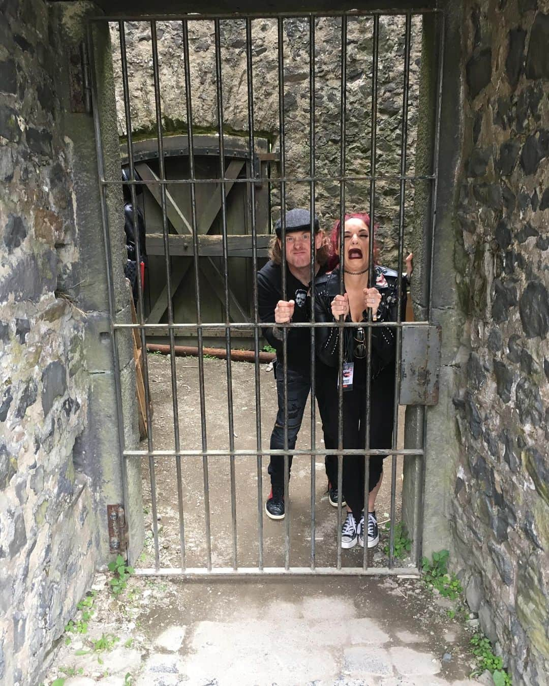 コリィ・テイラーさんのインスタグラム写真 - (コリィ・テイラーInstagram)「Me and the Missus at Nürburg Castle yesterday. Last vid is from the very top to the front gate. Thank you @rockamringofficial and @rockimparkofficial for having @slipknot again- we love you, Germany!」6月10日 19時55分 - coreytaylor