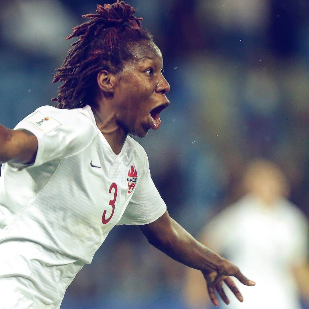 FIFAワールドカップさんのインスタグラム写真 - (FIFAワールドカップInstagram)「Three points, CANADA! 🇨🇦 @keishaballa’s header makes all the difference #FIFAWWC #DareToShine #Montpellier #France #Cameroon #Buchanan」6月11日 6時32分 - fifaworldcup