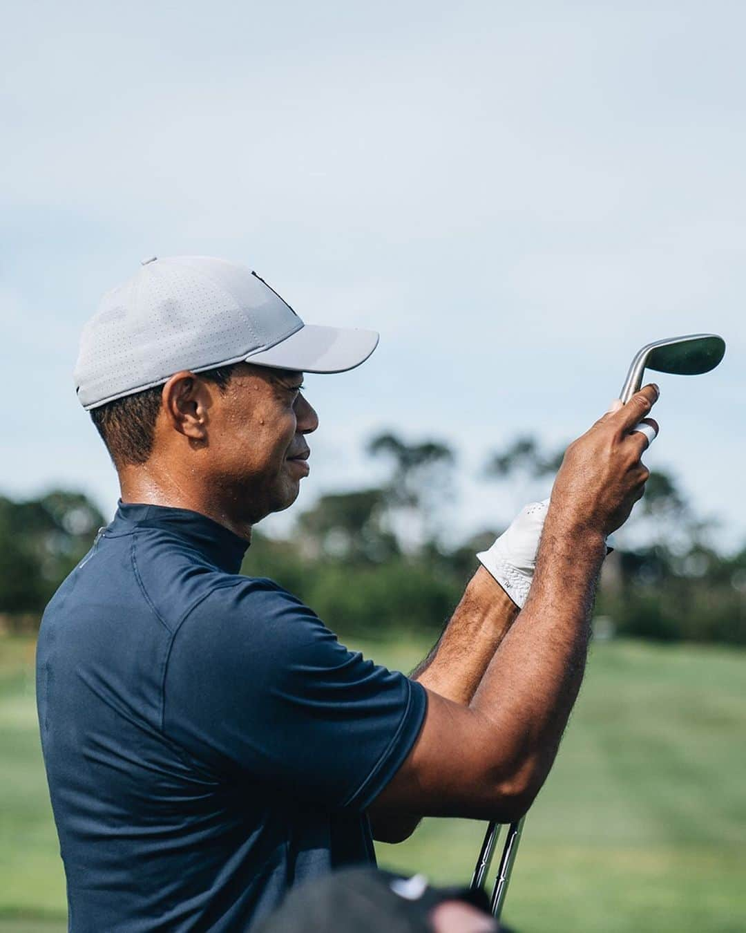 テーラーメイド ゴルフさんのインスタグラム写真 - (テーラーメイド ゴルフInstagram)「Tiger spent Monday morning getting reacquainted with an old friend. #TeamTaylorMade #USOpen」6月11日 6時40分 - taylormadegolf