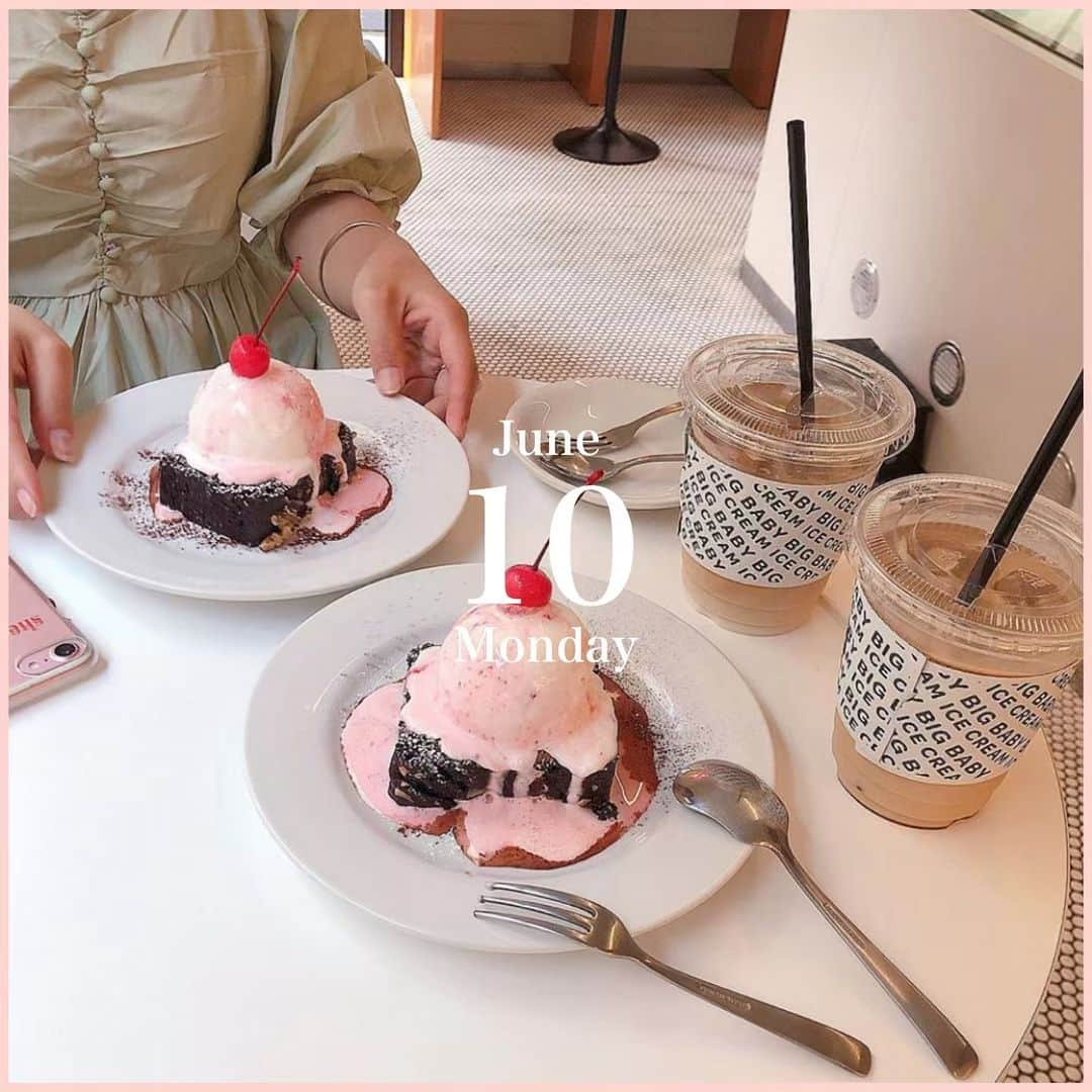 bis_web bis [ビス] さんのインスタグラム写真 - (bis_web bis [ビス] Instagram)「June 10, Monday﻿ ﻿ ﻿ 🧁﻿ ﻿ ﻿ ICE CREAM DINER 🍒﻿ BIG BABY ICE CREAM ﻿ ﻿ ﻿ 新丸子駅近くにある﻿ アイスクリームダイナーのメニューがかわいすぎる！﻿ @bigbaby_icecream 🍨﻿ ﻿ 特に人気はブラウニーの上にアイスクリームがのった Brownie ice cream ❤️﻿ チェリーがのったかわいいスイーツ！﻿ ﻿ ぜひ行ってみて💕﻿ ﻿ ﻿ ﻿ #カフェ #ダイナー #bigbabyicecream #アイスクリーム #icecream #ブラウニー #🍨 #🍒 #🧁 #川崎 #川崎市 #新丸子 #新丸子駅 #アイスクリームショップ #トレンド #カフェ巡り #bis_web #インスタ映え」6月10日 22時42分 - bis_web