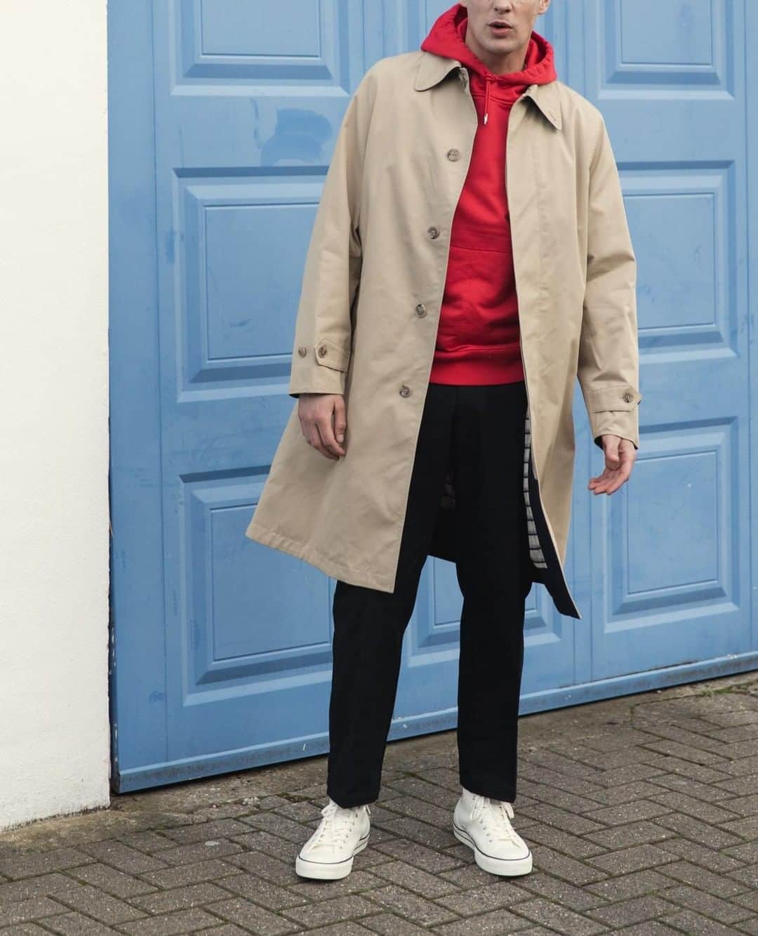 MR PORTERのインスタグラム：「Rain, rain, go away. ⛈️ Well, at least we can get some more mileage out of our favourite trench. Silver linings.⠀ -⠀ 🛒 @ami Cotton-Twill Trench Coat(1094740), @stoneisland_official Hoodie (1118862), @carharttwip Trousers (1117704), @converse Sneakers (1103745). Tap to shop or head to the link in bio. #MRPORTER」