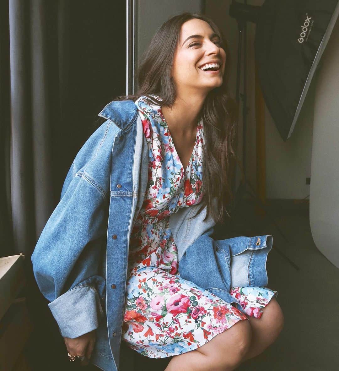 Ana Brenda Contrerasのインスタグラム：「Para ser grande primero tienes que aprender a ser pequeño, la humildad es la base de toda verdadera grandeza 💭 💕 bonita semana !! Me recibe el calorcito y aprovecho pa ponerme ligerita 💐 @grupojulio // To be great, first you have to learn to be small ...Humbleness is the base of every true greatness ❤️ have a beautiful week 💋 #EllaEligeJulio」