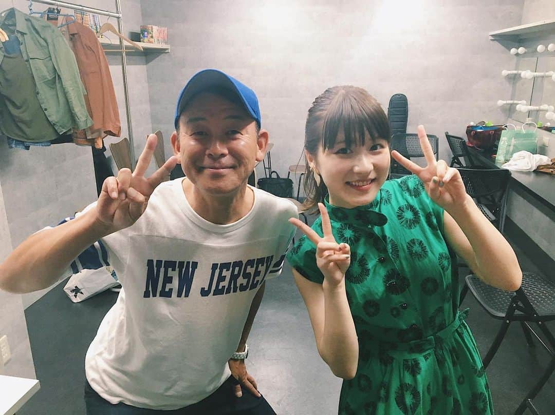 渕上里奈のインスタグラム：「⁑ 横山雄二さん 渕上沙紀さん 小畠優花さん MMJのみんな 「SPURT」MV制作チーム（光神さんとレイアちゃんごめんなさい 。写真の端っこどうやっても切れちゃいました 。泣） 他にもコイカリメンバーや音楽仲間 、駆けつけてくれて観てもらえたことがまたとっても嬉しいのです 。 ありがとうございます 。  そして 、 原点 。 アクターズスクール仲間で大親友 、ほぼ家族 。支えられとるなぁ」