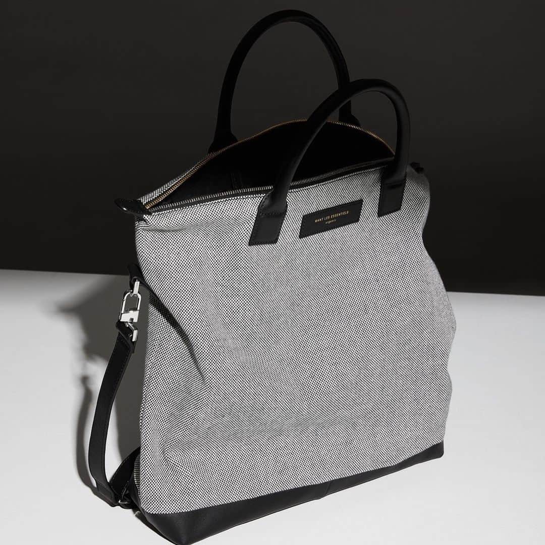 ウォントのインスタグラム：「1 Week Only Sale—Up to 70% off 'Les Archives'. Shop past season bags, footwear, accessories & clothing at a deeper discount. Hurry, offer ends June 16 at 11:59 EST. Link in bio.  #wantlesessentiels #fashion #summersale #sale」