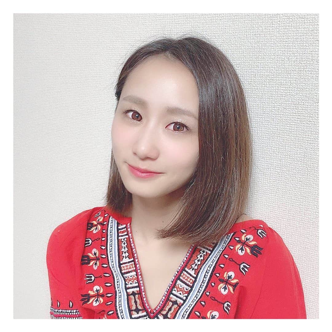 のインスタグラム：「* 気分でたまにカラコン付けてみたりします◡̈⃝︎⋆︎* ナチュラルシンプルが1番🐰🌼 Jill（ジル） Pure drop モカアプリコットだよ♪ @glam_karakon #グラムレンズ #カラコン #GLAMLENS」