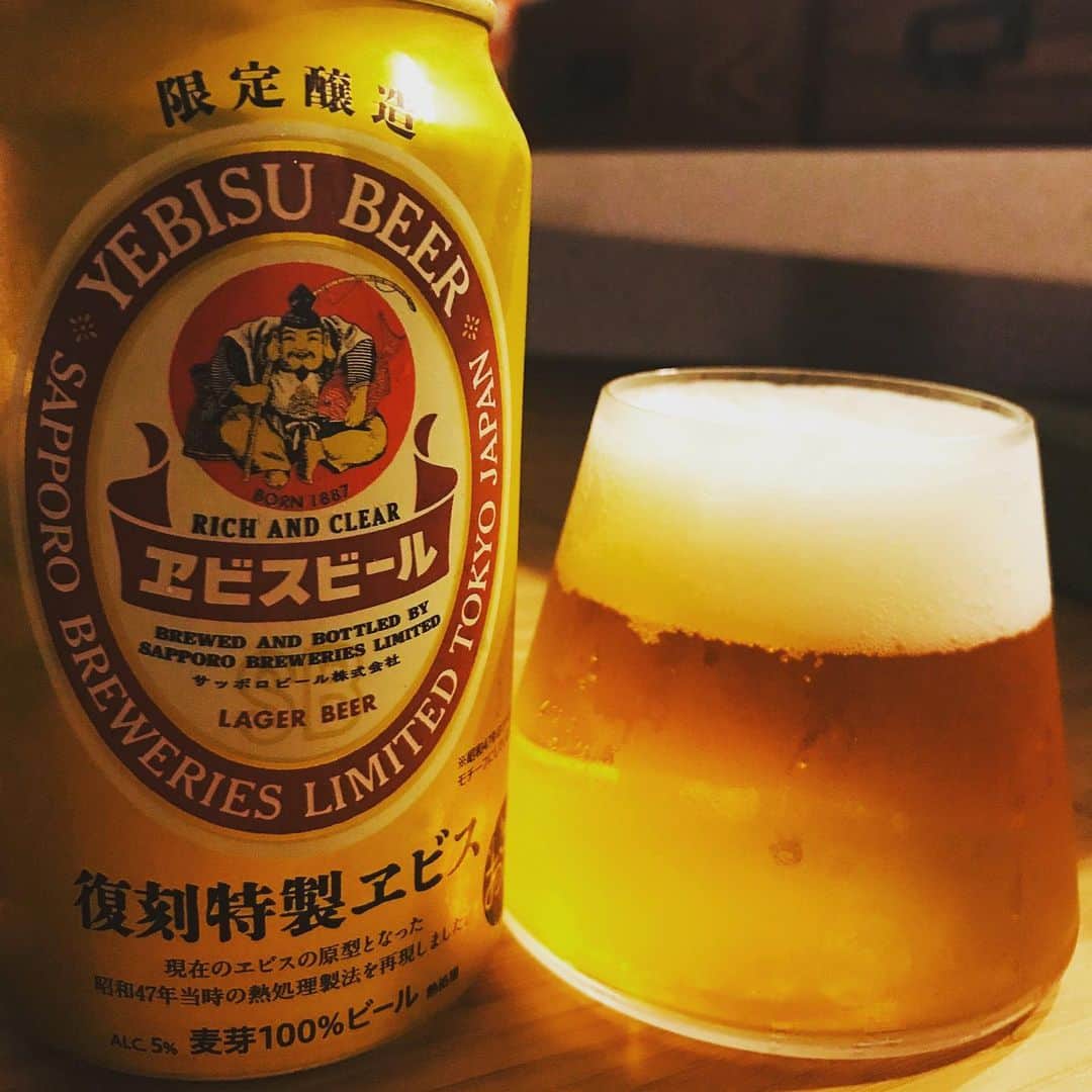堀井亮佑のインスタグラム：「復刻特製エビス。パッケージおしゃれ。好きな味です。#beer #堀井ビールログ」