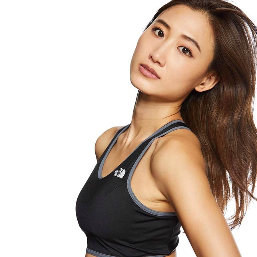 白雪のインスタグラム：「☺️✨ @thenorthfacejp」