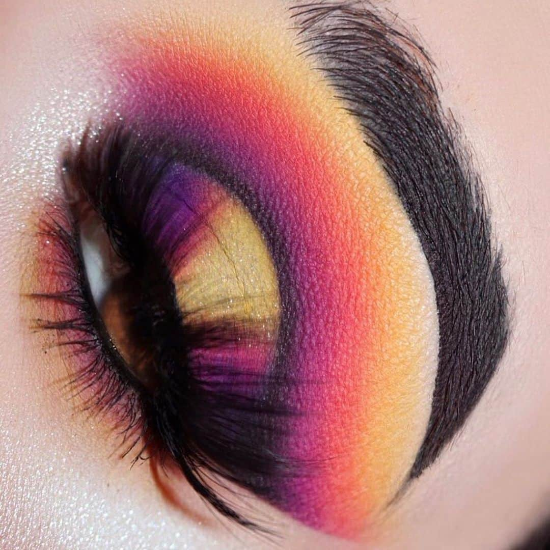 Anastasia Beverly Hillsさんのインスタグラム写真 - (Anastasia Beverly HillsInstagram)「These looks 😍  using the #ABHxAlyssaEdwards Palette & ABH Eye Primer  Whats your favorite color combo?  1  @beautybekky  2.  @dolls0ul  3. @blendbunny  4. @woodlyelan  5. @lauramuaria  6.  @renzate  7. @beautiception  8. @anobelll  9. @taylorpentelow_  10. @a_n_wicker」6月11日 4時55分 - anastasiabeverlyhills