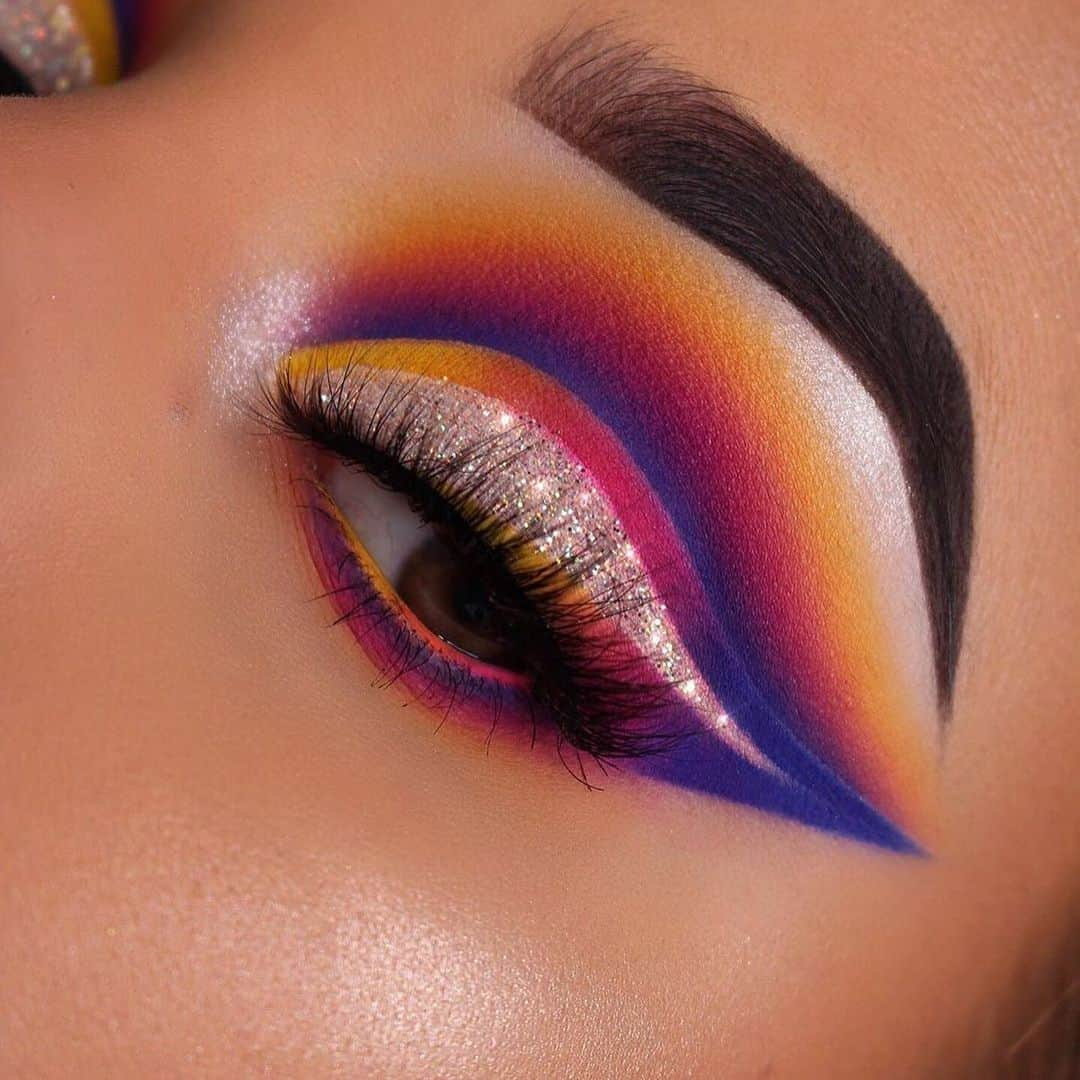 Anastasia Beverly Hillsさんのインスタグラム写真 - (Anastasia Beverly HillsInstagram)「These looks 😍  using the #ABHxAlyssaEdwards Palette & ABH Eye Primer  Whats your favorite color combo?  1  @beautybekky  2.  @dolls0ul  3. @blendbunny  4. @woodlyelan  5. @lauramuaria  6.  @renzate  7. @beautiception  8. @anobelll  9. @taylorpentelow_  10. @a_n_wicker」6月11日 4時55分 - anastasiabeverlyhills