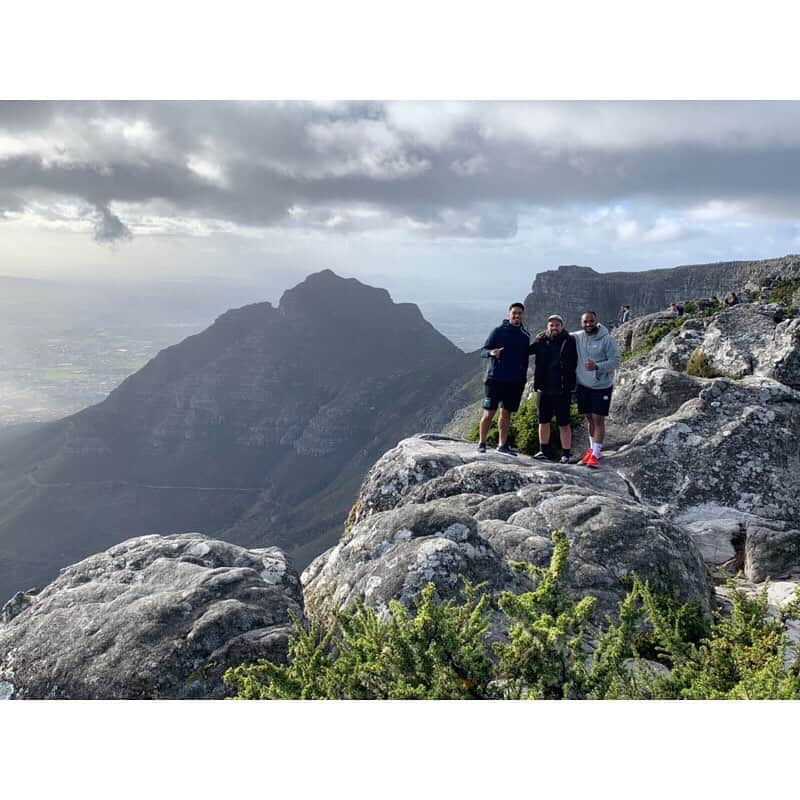 ラファエレ・ティモシーさんのインスタグラム写真 - (ラファエレ・ティモシーInstagram)「📍Table Mountain 🇿🇦」6月11日 5時33分 - timlafaele