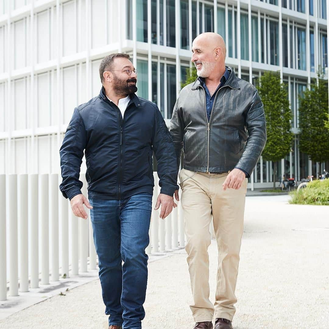 ノバルティスのインスタグラム：「In the past, I had to constantly monitor what I said and did. It was wasted energy. Unfortunately, I felt that was necessary, because being gay could have very negative consequences. . . Today, I’m honored to be part of our inclusion initiatives, helping the LGBTI community inside and outside work. I am also grateful for the work flexibility that allows me to be with my partner who lives in Spain. . . Pride for me is about visibility. They say “out of sight, out of mind”: visibility is really important for gay employees. Tony, Global Program Executive Director, Global Drug Development . . #pride #NovartisLife #PrideMonth」