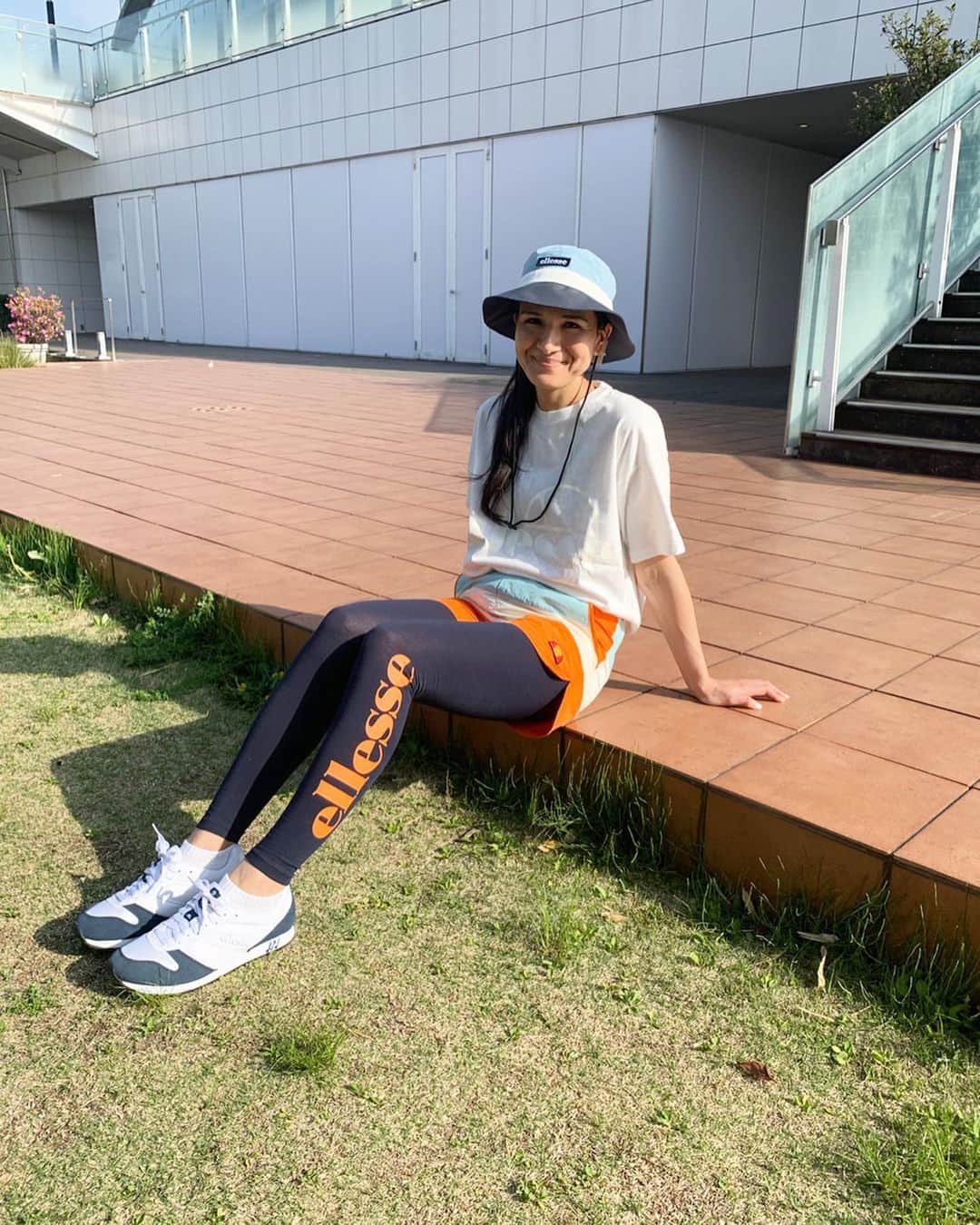 瀬間友里加のインスタグラム：「昨日はすごい雨でしたね🙄梅雨入りしましたが、今週末はお天気になりますように🙏✨ 6月22日(土)スポル大井町で行われる@ellesse_windsor_futakotamagawa トラックマン&プライベートレッスンイベントですが、まだ多少の枠が余っております✨🎾お時間ある方は是非参加して頂けると嬉しいです😊#エレッセ #ellesseheritage #ellesse #エレッセヘリテージ #テニスイベント @ellesseheritagejp」