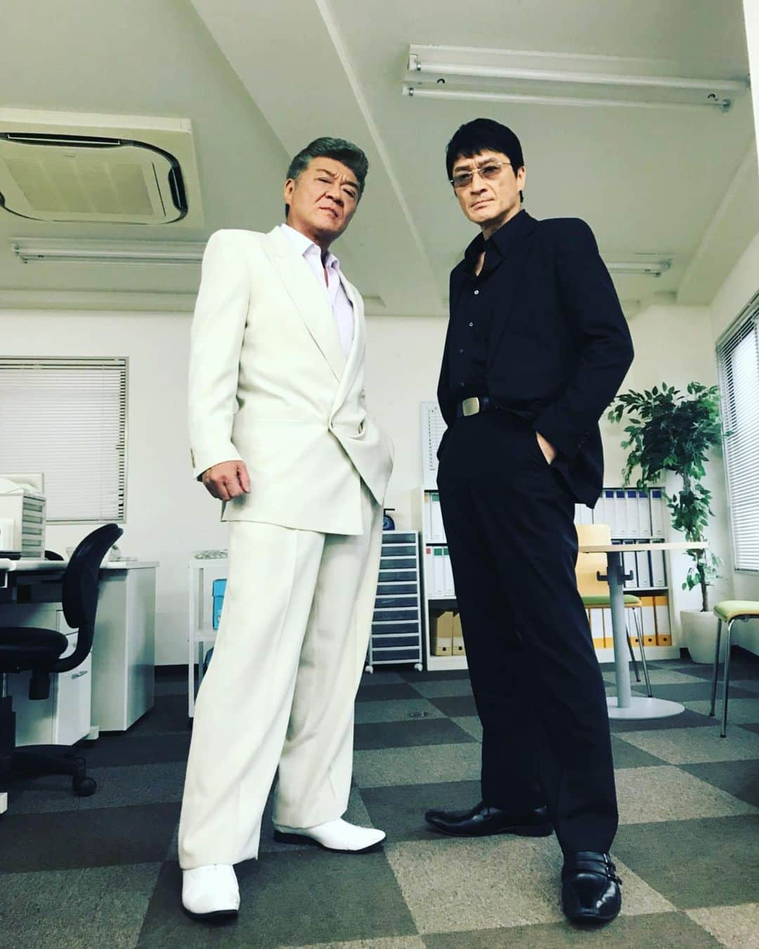 小沢仁志さんのインスタグラム写真 - (小沢仁志Instagram)「白黒黄色❗️笑」6月11日 8時49分 - ozawa_hitoshi