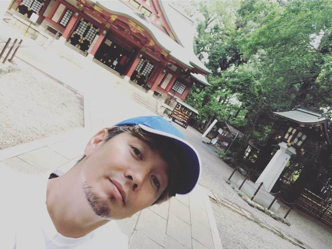 SHOCK EYEさんのインスタグラム写真 - (SHOCK EYEInstagram)「おはようございます😃 気持ちいい朝だね⛩」6月11日 9時29分 - shockeye_official