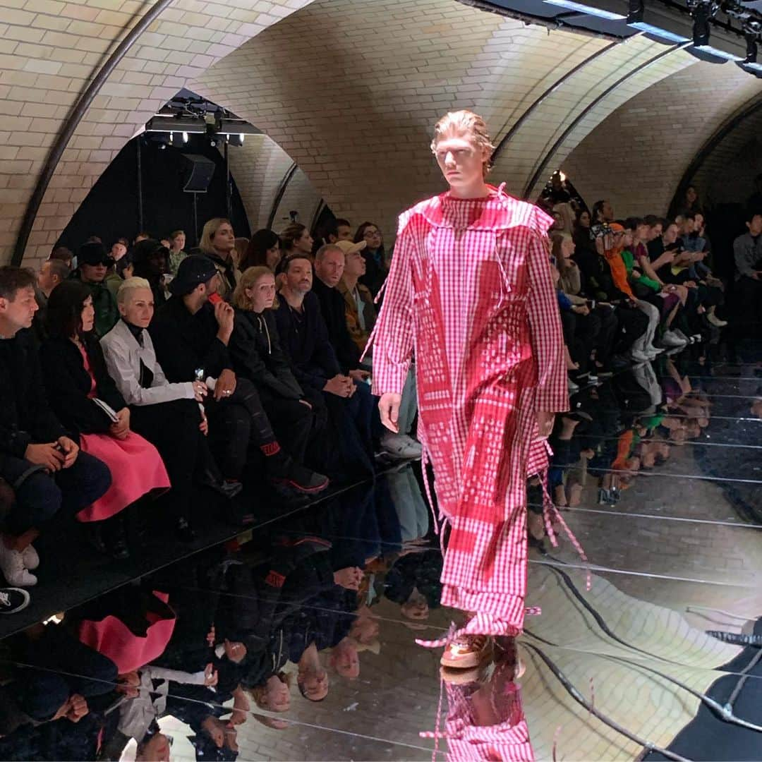 Apparel-web.comさんのインスタグラム写真 - (Apparel-web.comInstagram)「クレイググリーン2020春夏コレクション #craiggreen #lfw #london #fashionweek #menswear #fashion #style #ロンドン #ファッションウィーク #メンズ #ファッション」6月11日 9時55分 - apparelweb