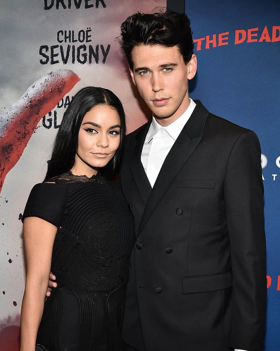 Just Jaredさんのインスタグラム写真 - (Just JaredInstagram)「@vanessahudgens wears @verawang while supporting boyfriend @austinbutler at the premiere of his movie @thedeaddontdie! #VanessaHudgens #AustinButler #VeraWang #TheDeadDontDie Photos: Getty」6月11日 10時36分 - justjared