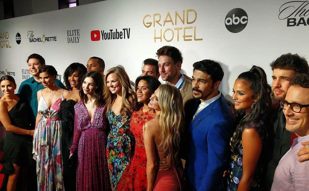 アメリカン・ブロードキャスティング・カンパニーのインスタグラム：「Mondays never looked so good 😏. @grandhotelabc premieres June 17th at 10|9c right after @bacheloretteabc! #GrandHotel #TheBachelorette #ABCxYouTubeTV @youtube」