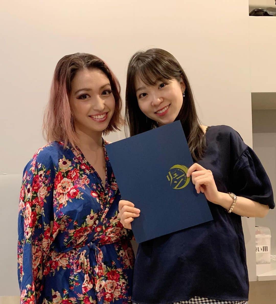 ダンドイ舞莉花さんのインスタグラム写真 ダンドイ舞莉花instagram リューン 東京公演応援しに来てくれてありがとう 二宮芽生 遠山裕介 七野李冴 三上竜平 松本由梨 トクマルシューゴ 変なロンt着ちゃった 私は好きなんだけど リューン19 Musical