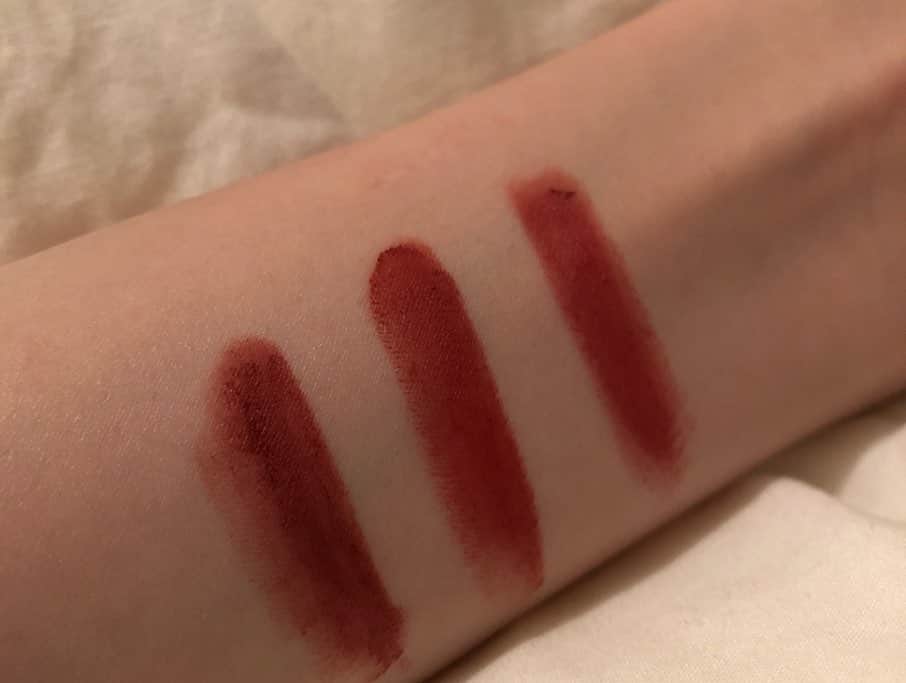 ソンミさんのインスタグラム写真 - (ソンミInstagram)「色んな赤で遊びたくてリップを買ってみた。 久しぶりの韓国コスメ。 左から221.222.909。 このリップかなりふんわりした発色でたまにはいいかも♡  #lip #cosmetics #beauty #3ce  #skincare」6月11日 12時53分 - sonchan0111