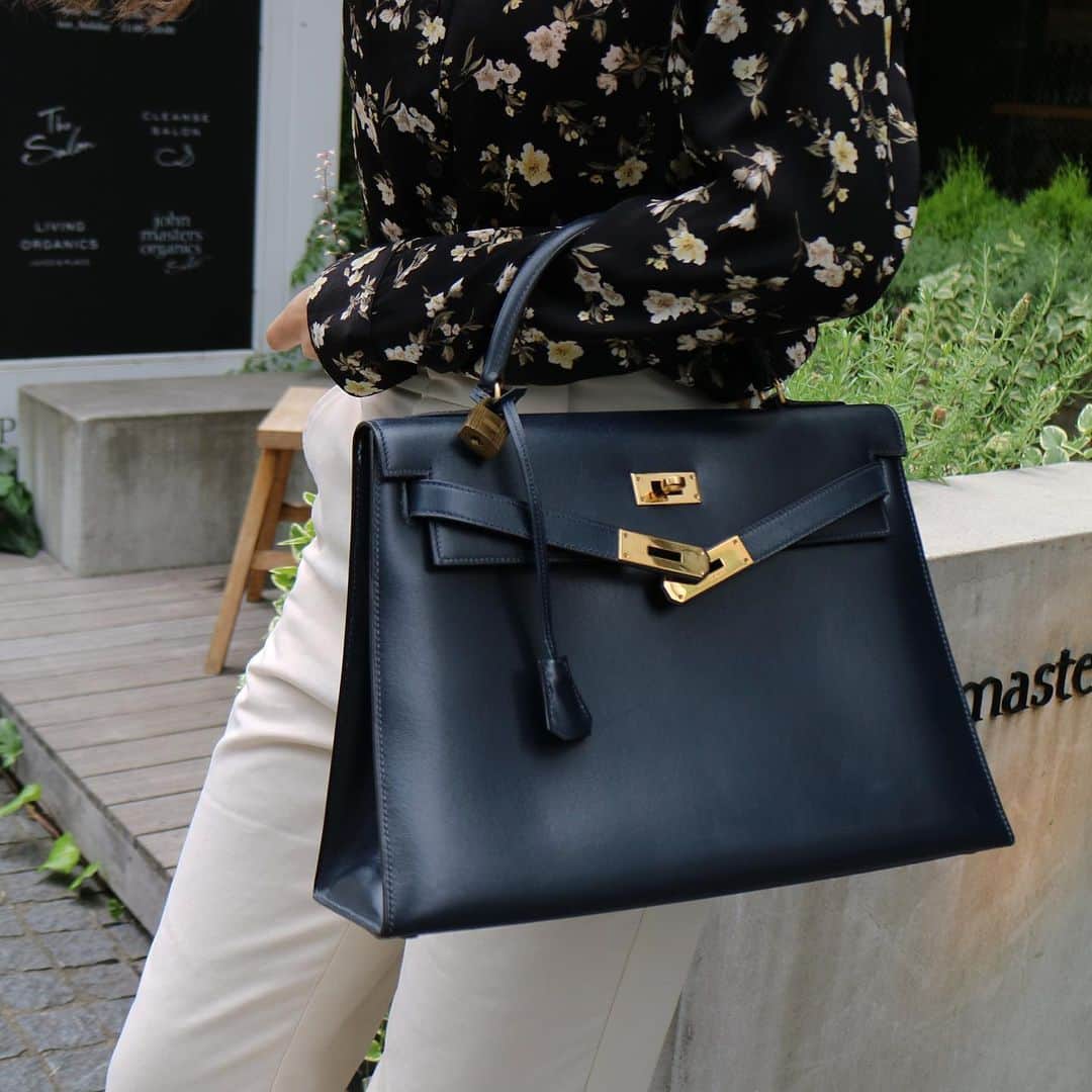 Vintage Brand Boutique AMOREのインスタグラム