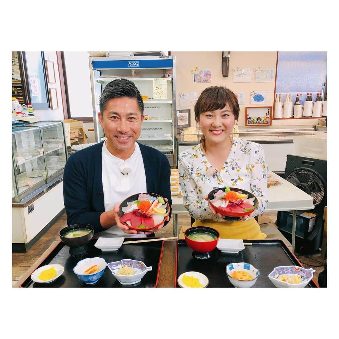 庄村奈津美さんのインスタグラム写真 - (庄村奈津美Instagram)「👨🏻 #前園真聖の鹿児島ぶらり  今夜8時KTSで放送です8️⃣🐥💗 ・ #今回も食欲が止まりませんでしたw #前園さんの鹿児島弁も必見です🗣 #ぜひご覧ください #前園真聖 さん #庄村奈津美」6月11日 13時37分 - shomura_723