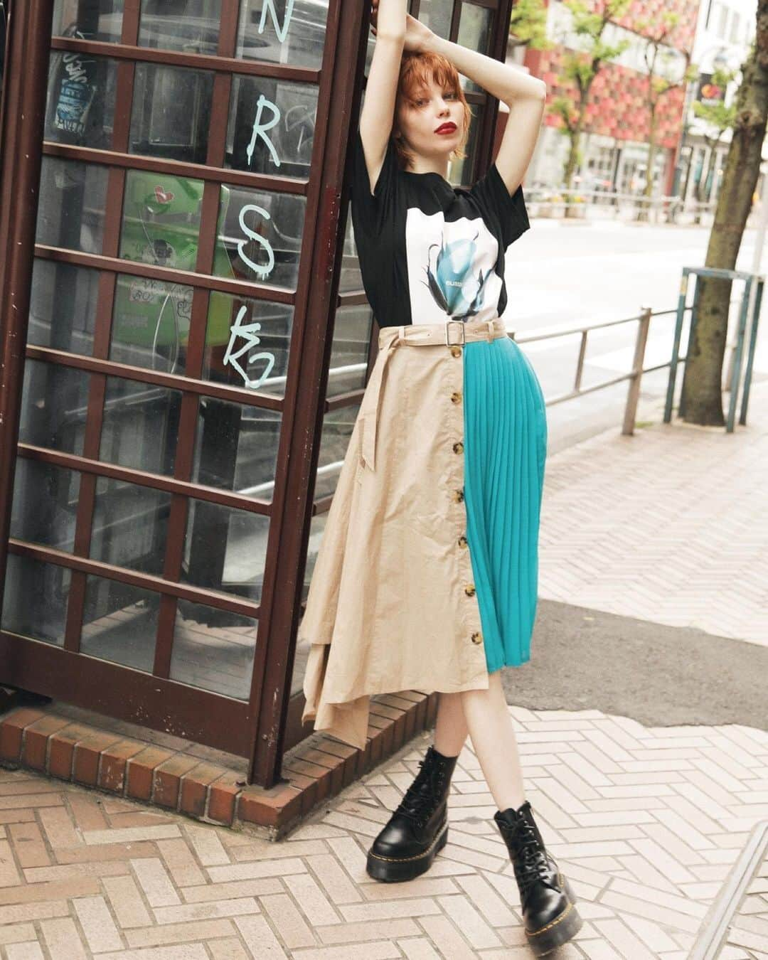 jouetieさんのインスタグラム写真 - (jouetieInstagram)「. 【NEW ARRIVAL】 . ▼ skirt シャツドッキングスカート ¥7,560(tax in) GRY/BLK/BGE . ▼t-shirts カラーフォトロゴT ¥4,320(tax in) O.WHT/BLK/ORG . @jouetie_official  TOPページURLからチェック✔️ 商品詳細は画像をタップ🛒📌 . #jouetie #jouetie2019ss #jouetie_ootd #fashion #summer #street #mixstyle #ジュエティ」6月11日 14時09分 - jouetie_official