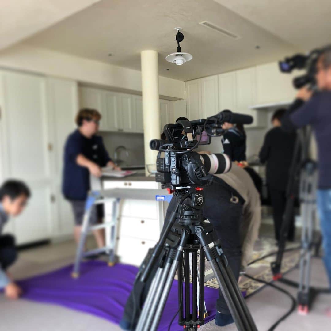行正り香さんのインスタグラム写真 - (行正り香Instagram)「NHKワールドDining with the Chefの撮影をしています。もう7年目。たくさんの和食を、ご紹介してきました。これからもっと、日本の素晴らしい料理や文化を紹介できたらいいなあ。#rikayukimasa #行正り香 #NHKworld#dining with the chef」6月11日 14時47分 - rikayukimasa