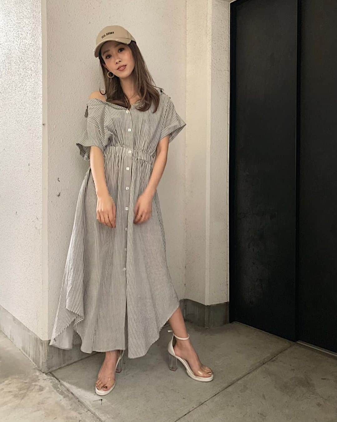 GYDAさんのインスタグラム写真 - (GYDAInstagram)「COMMING SOON @arisa_gyda ＿＿＿＿＿＿＿＿＿＿＿＿＿＿＿＿＿＿＿＿＿ 6/20(THU)発売 【OFF SHOULDER STRAP LONG SHIRT ONEPIECE】 BLK/YLW/BLU ￥7,990+tax ＿＿＿＿＿＿＿＿＿＿＿＿＿＿＿＿＿＿＿＿＿ 発売中 【CLEAR HEEL MULE】 O.WHT/BLK ￥9,990+tax ＿＿＿＿＿＿＿＿＿＿＿＿＿＿＿＿＿＿＿＿＿ TOPのURLからご覧下さい❤︎ #GYDA」6月11日 14時55分 - gydajp