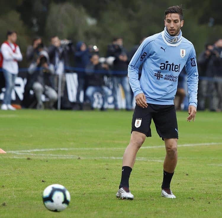 ロドリゴ ベンタンクールさんのインスタグラム写真 ロドリゴ ベンタンクールinstagram Ultimos Entrenamientos Antes De Viajar A Brasil Aufoficial Copaamerica Ultimi Allenamenti Prima Della Partenza Per Il Brasile Aufoficial
