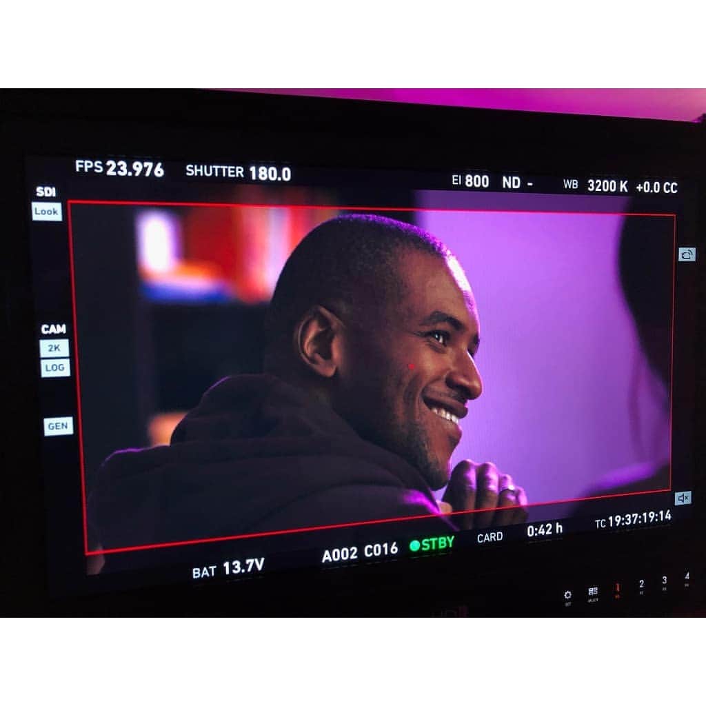 ジム・タイタスのインスタグラム：「"Fuck a slice of the apple pie, want my own cake/In charge of my own fate" - #Smile  W/Prd: @ckharyn Prd: @amandachayne 🎬: @lizziegwrmann 🎥: @justindlee 📸: @thekyliechi」