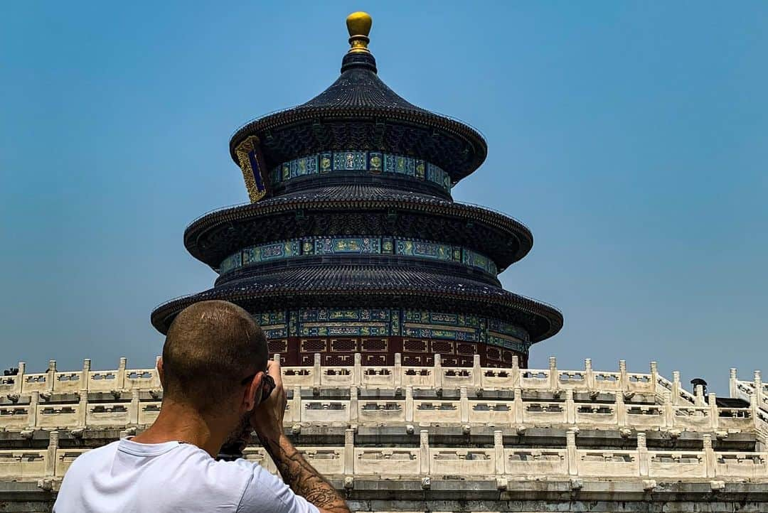 ムラデン・ペトリッチさんのインスタグラム写真 - (ムラデン・ペトリッチInstagram)「Great experience in China 🇨🇳 #qualitytime #holidays #china #greatwall #templeofheaven #forbiddencity #beijing #mutianyu #travel #travelphotography #asiatour #handstand #calisthenics」6月12日 1時36分 - mladenpetric