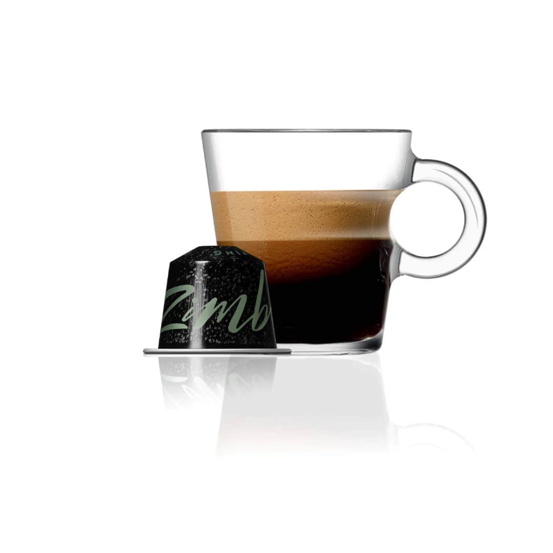 カースティ・コベントリーのインスタグラム：「Taste Zimbabwe with Tamuka Mu Zimbabwe by @Nespresso - limited edition. #Nespresso #NespressoZimbabwe #Coffee #CoffeeTime #AllTheTime #Zimbabwe 🇿🇼🇿🇼🇿🇼」