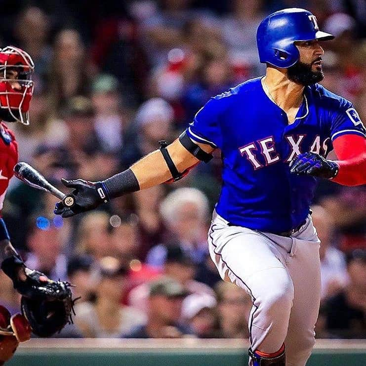 ノマー・マザラのインスタグラム：「I used to pray for times like this, so I could play like that 🙏🏼🤘🏼💯💪🏼⚾️ #Rangers #togetherwe」