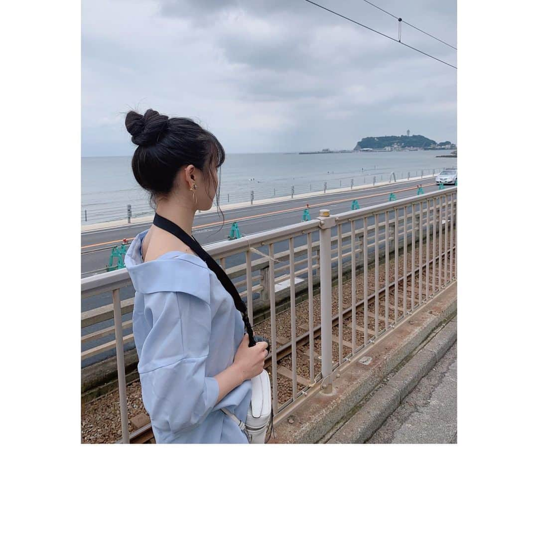 下尾みうさんのインスタグラム写真 - (下尾みうInstagram)「次は江ノ島行きたいな❤️ #江ノ島 #電車 #鎌倉 #下尾みう #miushitao」6月11日 18時03分 - miumiu1343