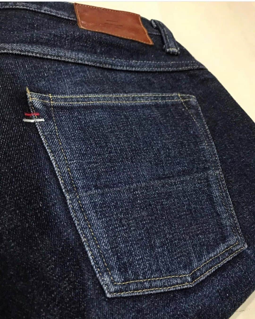 Denimioさんのインスタグラム写真 - (DenimioInstagram)「The grain on these #tanukidenim #redcast jeans is bonkers」6月11日 18時18分 - denimio_shop