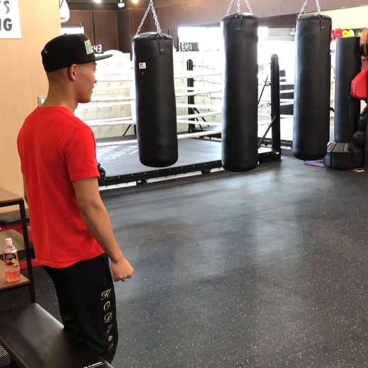 のインスタグラム：「KODLAB  堤聖也トレーナー 佐々木蓮トレーナー  KODLABキャップ  堤のキレッキレのガッツポーズ  鉄板です（笑）  #KODLAB #堤聖也 選手 #佐々木蓮 選手」