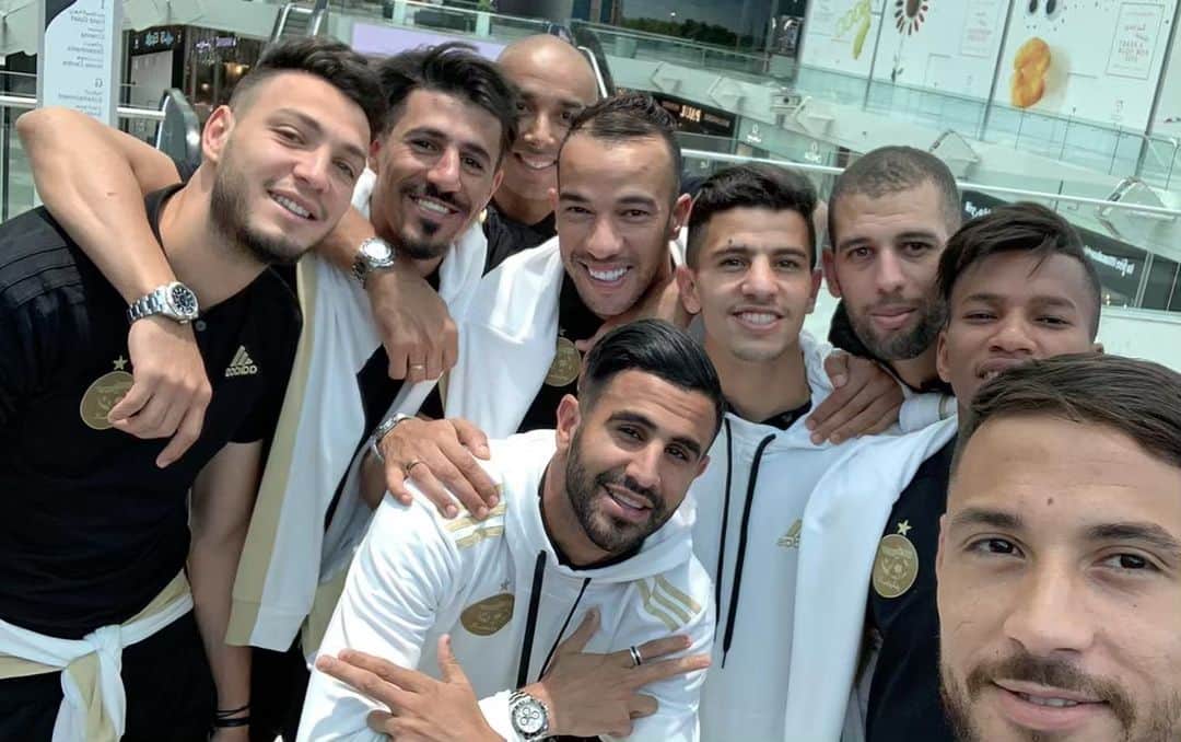リヤド・マフレズのインスタグラム：「Team DZ 🇩🇿」