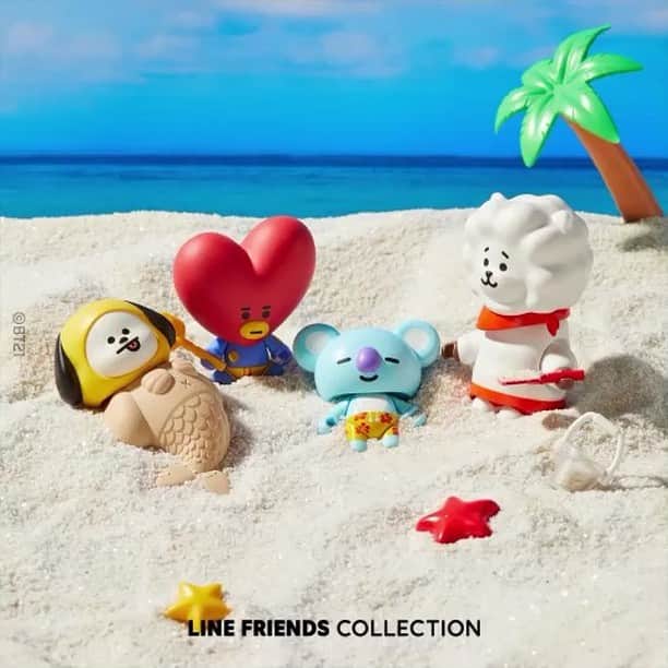 のインスタグラム：「⁣ What's your style at the beach with besties?⁣ ⁣ Coming soon on⁣ June 13th, 6PM (PDT)⁣ Find out more 👉 Link in Bio ⁣ ⁣ #Sandbath #Tanning #Digging⁣ #BT21 #CollectibleFigure #LINEFRIENDSCOLLECTION ⁣ #InternationalShipping」