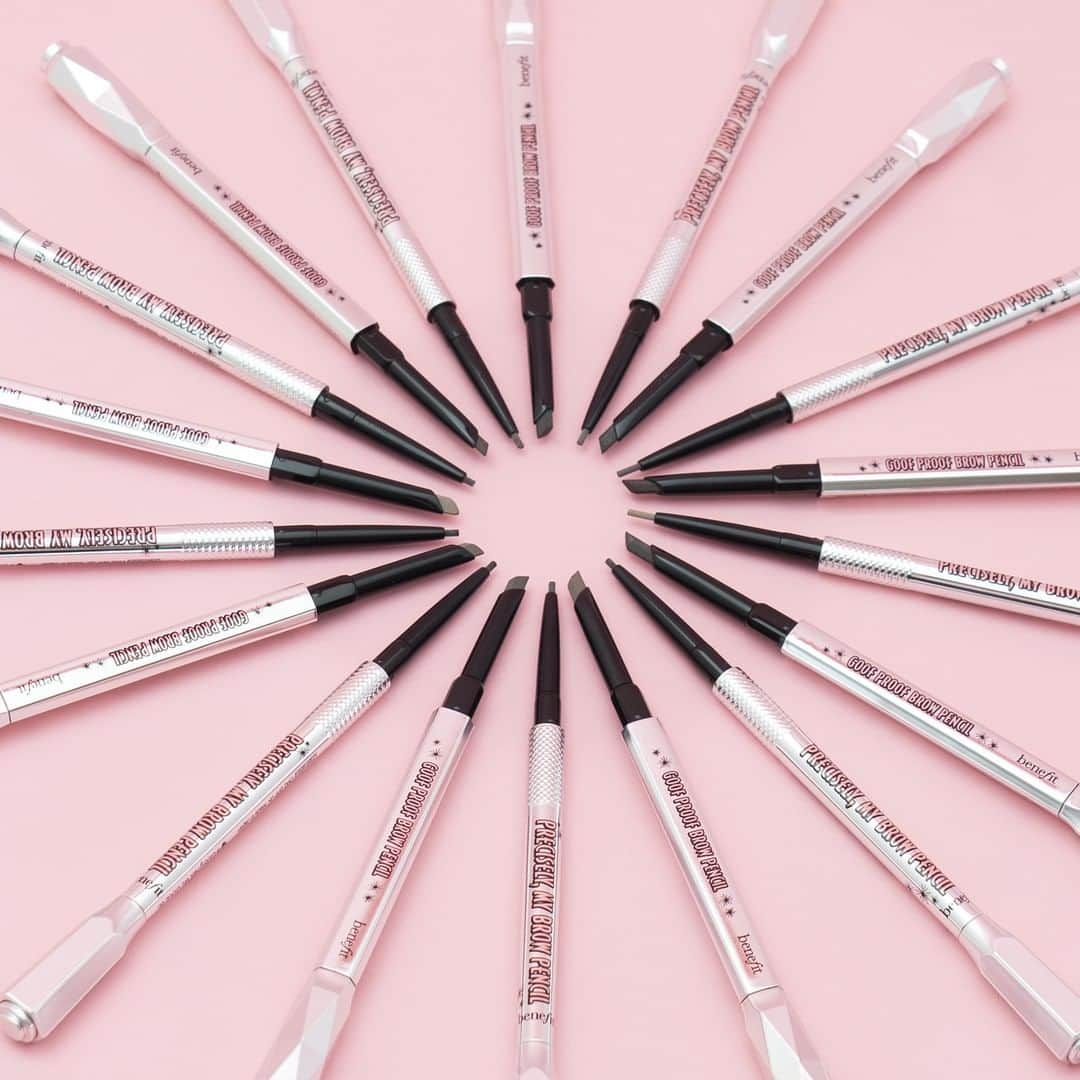 Benefit Cosmetics UKさんのインスタグラム写真 - (Benefit Cosmetics UKInstagram)「Who is your winner? 🥇 #goofproof or #preciselymybrow pencil? Double tap if you LOVE ❤ #goofproof, leave a 💎 in the comments if you can't LIVE without #preciselymybrow pencil! ❤ Now availbale in 12 shades! #benefitbrows #benefit #beauty #teamgoals . . . 📷 Image Description: A circle of precisely, my brow pencils & goof proof brow pencils on a pink background.」6月11日 19時06分 - benefitcosmeticsuk