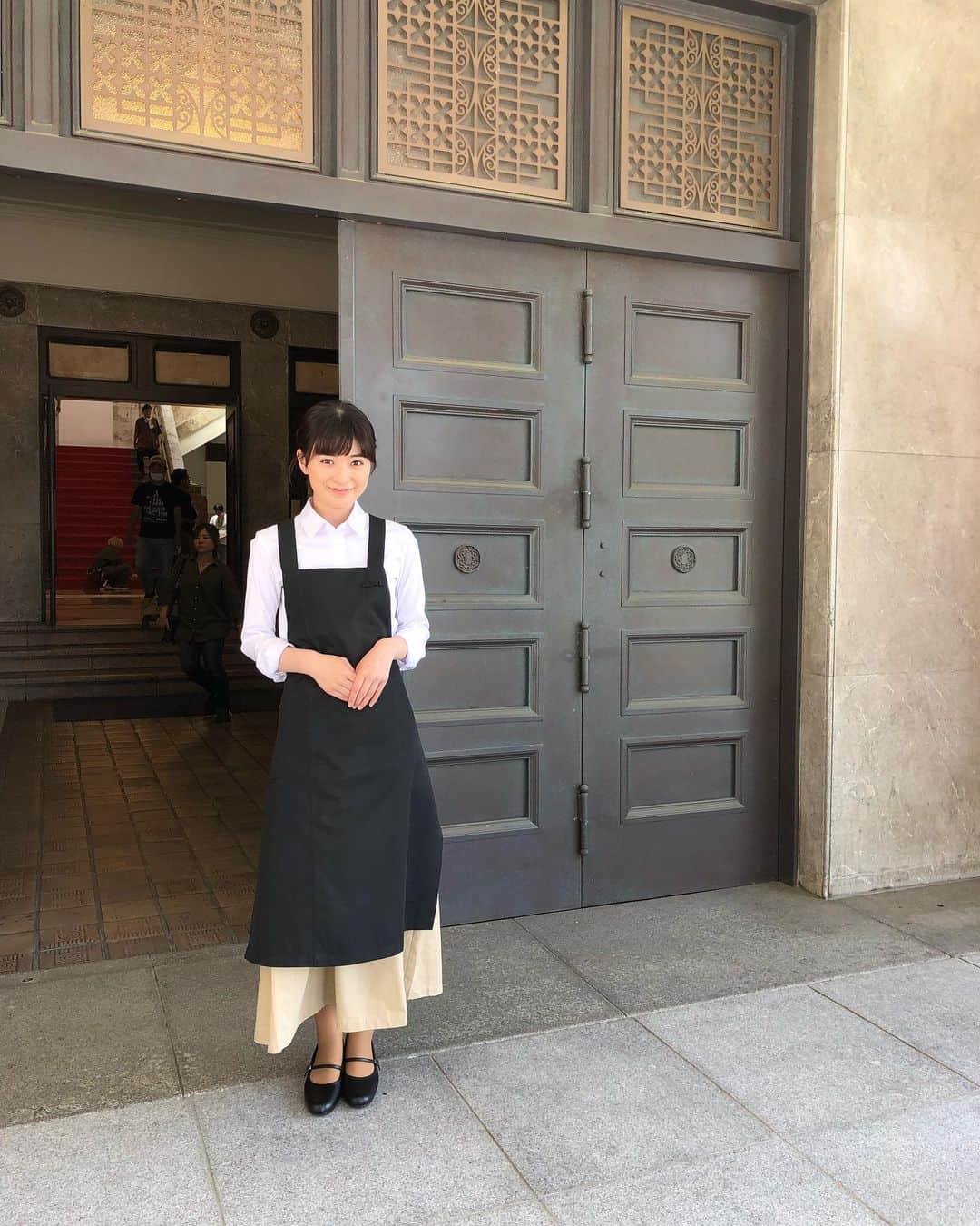 優希美青さんのインスタグラム写真 - (優希美青Instagram)「#うちの執事が言うことには #初恋〜お父さん、チビがいなくなりました〜 #オフショット」6月11日 19時20分 - mio_yuki