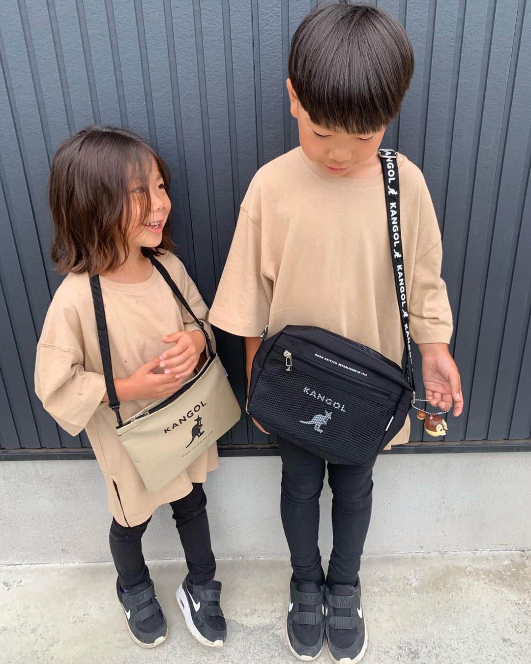 ryuu79hinaのインスタグラム：「#オソロコーデ ♥ ・ ・ @ciaopanictypy のBIGTEEチュニックがツボすぎる❤️ ・ ・ 最近KANGOLが可愛いくて✨ 一緒にシェアしちゃってる☝︎ ・ ・ 静止画がで見てるとほーんと可愛い←親バカは健在ですww😂 最近ほんと言う事聞かなくて疲れるけどね…😅💦 ・ ・ --------------------------------------」