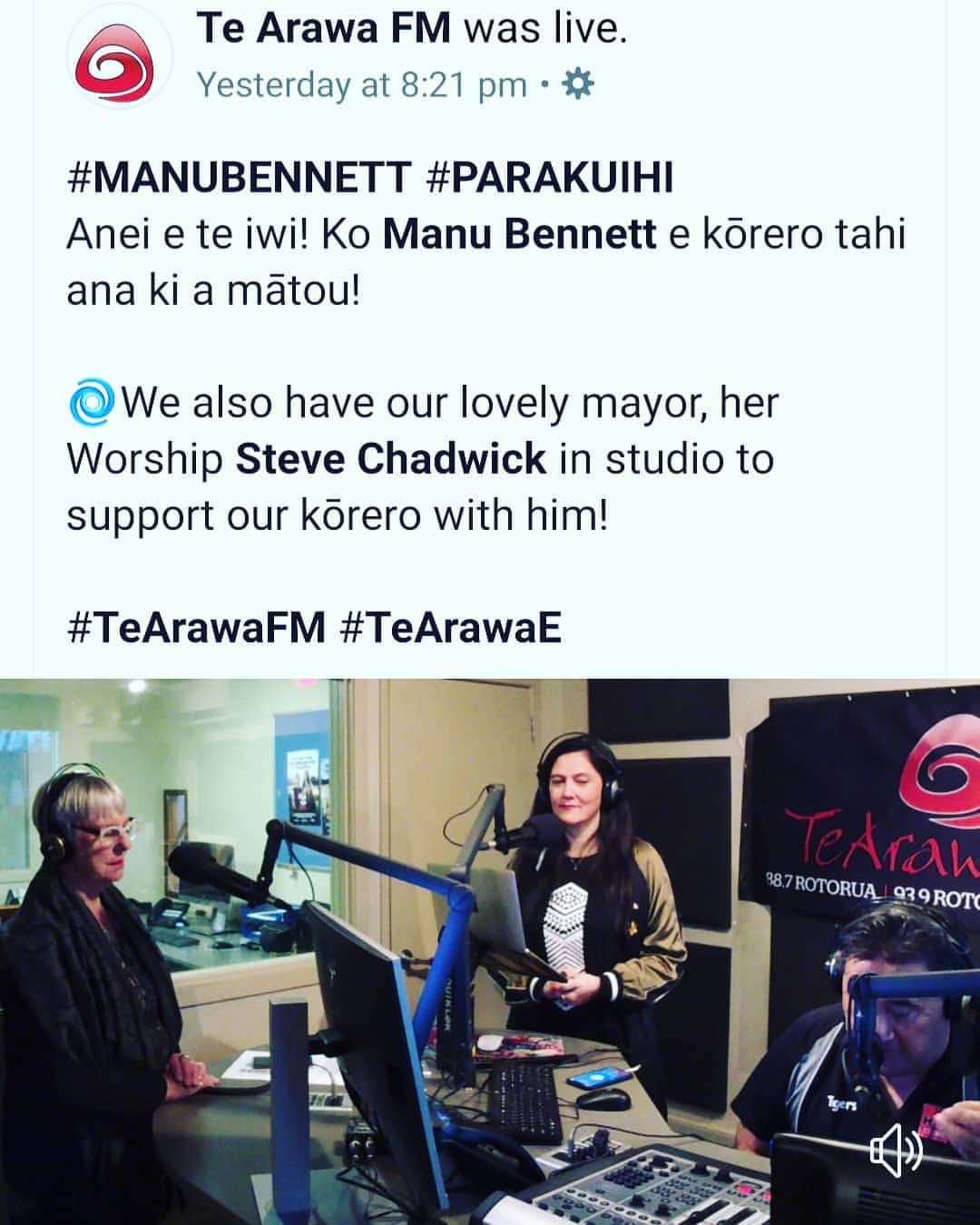 マヌー・ベネットさんのインスタグラム写真 - (マヌー・ベネットInstagram)「Incredible show of support over my haka in Romania, from Te Arawa FM radio station, my Te Arawa iwi (tribe), whanau (family) & the Honorable Mayor of Rotorua, Stevie Chadwick. Blown away by the tautoko (support) & aroha (love)! Waiho I te toipoto, kaua I te toiroa. Let us keep close together, not wide apart!」6月11日 20時13分 - manubennett