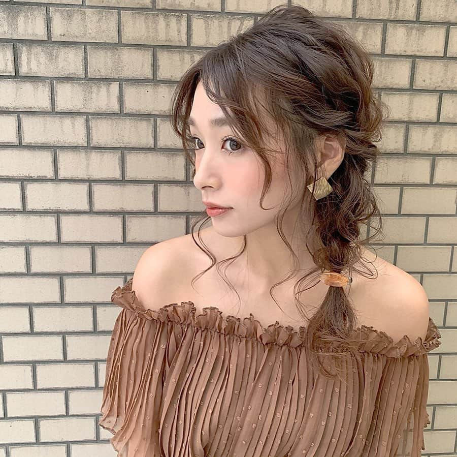 HISANAさんのインスタグラム写真 - (HISANAInstagram)「今日は @fuji0423 さんの新しいお店の撮影でした📸💓 夏っぽいかわいいアレンジ🤤 . #ALTS#おふじさん」6月11日 20時40分 - hisana22