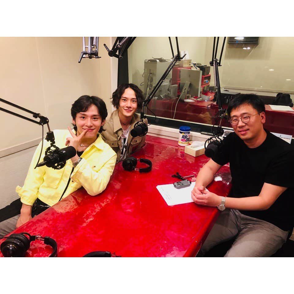 クォン・ヨンドンさんのインスタグラム写真 - (クォン・ヨンドンInstagram)「Japan Radio program🔊 NACK5「JJANG! KOREA」 <방송날> 6/29(SAT) 21:30〜22:00 <furuyamasayuki Twitter> https://twitter.com/furuyamasayuki0 <Jjang Nack5 Twitter> https://twitter.com/JjangNack5」6月11日 21時31分 - _______youngmoney