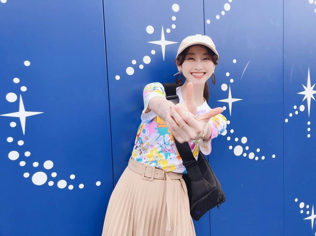 松井玲奈さんのインスタグラム写真 - (松井玲奈Instagram)「うさたまの思い出。 玲奈さんのうさたまは耳離れ気味とちゅりに言われた。  #うさたま #ディズニーランド」6月11日 21時36分 - renamatui27