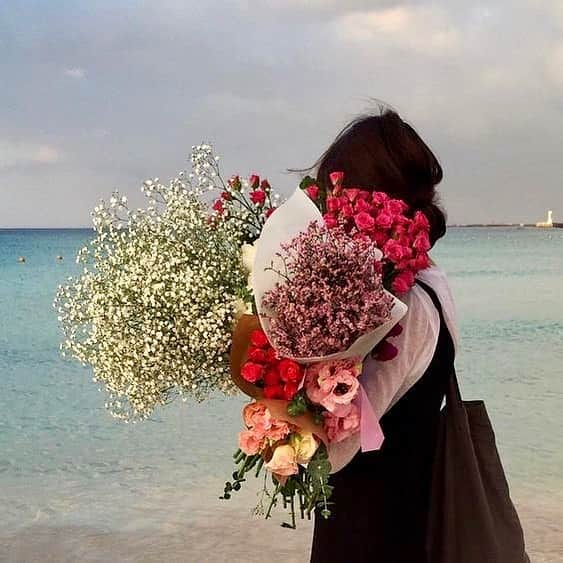 Jeanneさんのインスタグラム写真 - (JeanneInstagram)「🌊💐💭 @iam_hyun」6月11日 22時17分 - jeannedamas