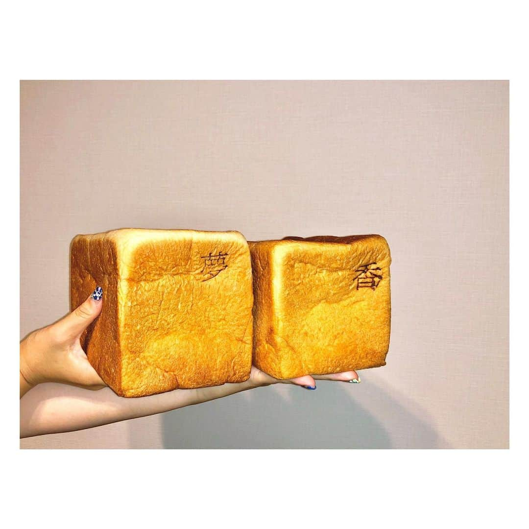 トリイクニコさんのインスタグラム写真 - (トリイクニコInstagram)「トリイ家 空前の食パンブーム到来🍞🍞🍞 . . 写真撮ってないけどマスカルポーネの食パンが１番美味しかった💓 . なんか、予約しておくとすぐ買えるらしい🤔 .  #俺のベーカリー  #恵比寿ガーデンプレイス #これ太っちゃうな〜 #最近エンドレスYouTubeでインスタ全然見てなかった…」6月11日 22時18分 - toriicamera